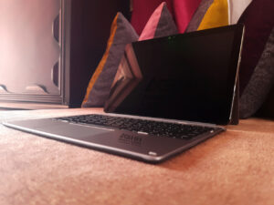 Dell Latitude 7210 2-in-1 by agha smart store laptop egypt متجر اغا سمارت ستور لابتوب