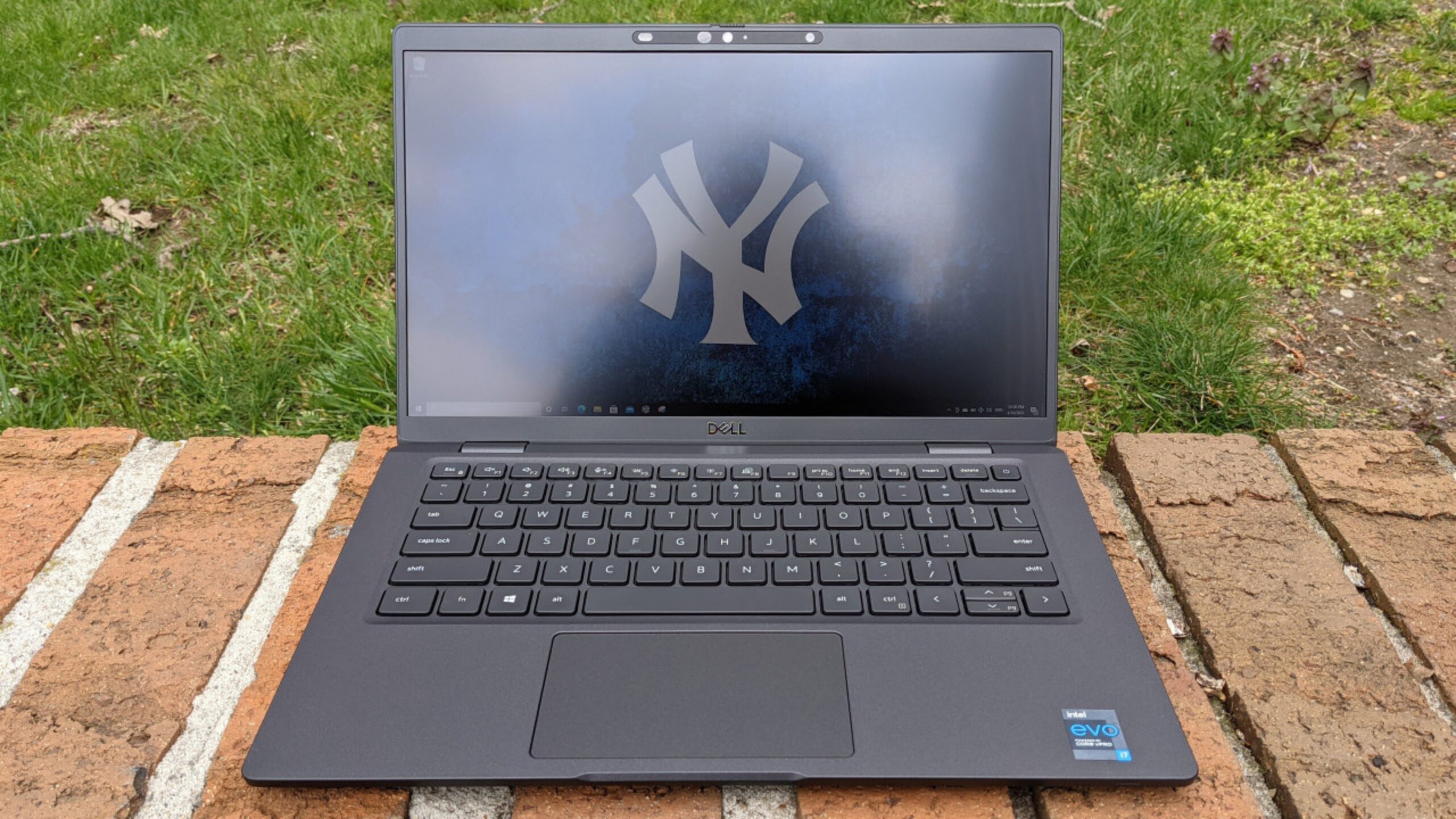 Dell Latitude 7320 by agha smart store laptop store egypt متجر اغا سمارت ستور لابتوب مصر