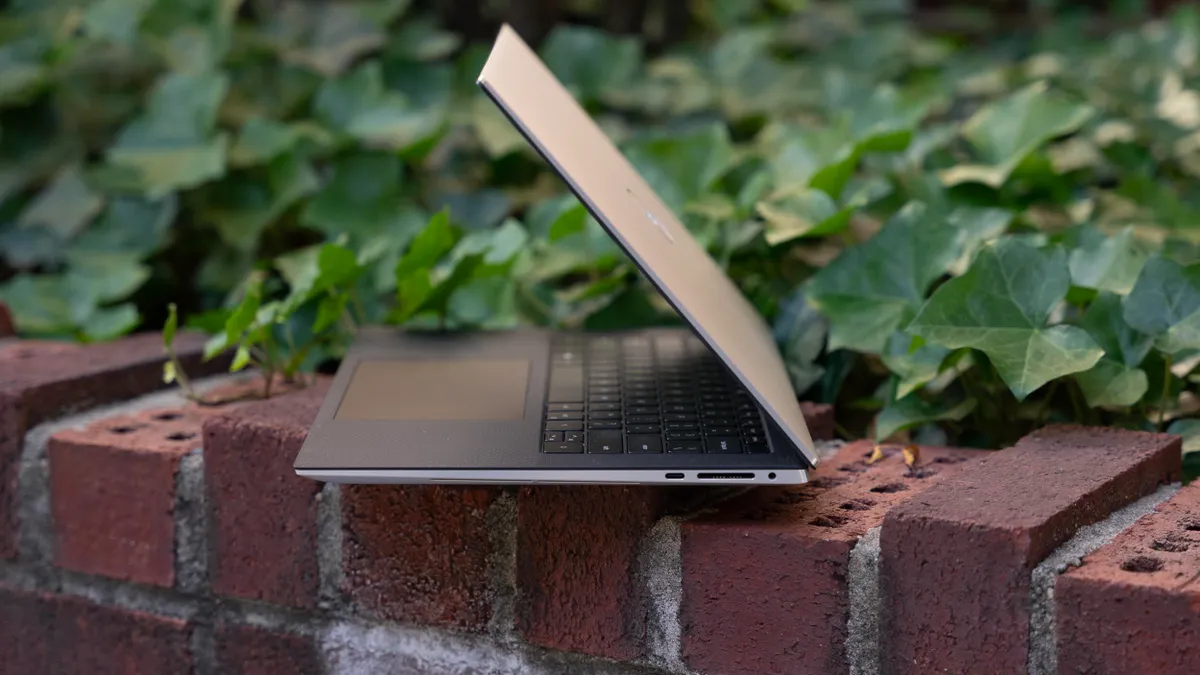 Dell XPS 15 9500 BY AGHA SMART STORE LAPTOP EGYPT متحر اغا سمارت ستور مصر لابتوب