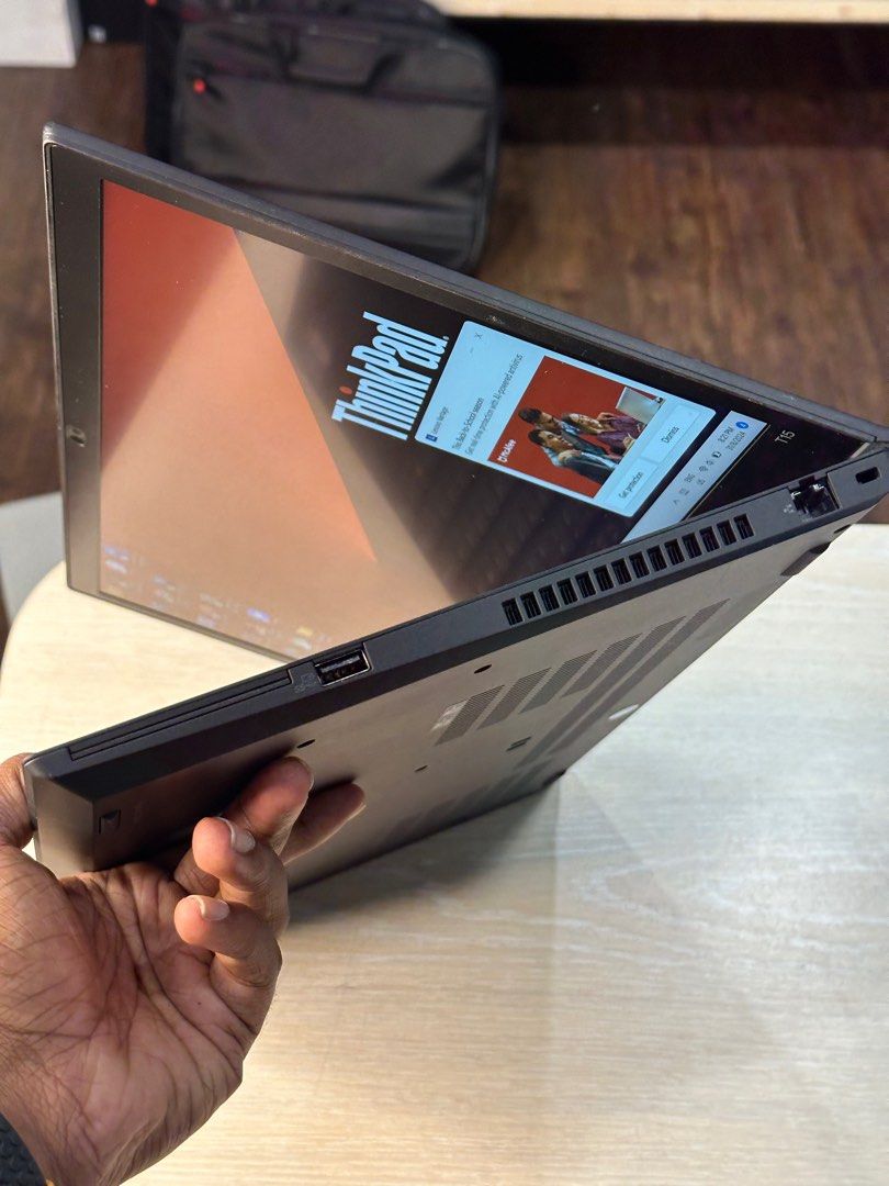 Lenovo ThinkPad T15 Gen 2 BY AGHA SMART STORE LAPTOPS EGYPT متحر اغا سمارت ستور لابتوب مصر